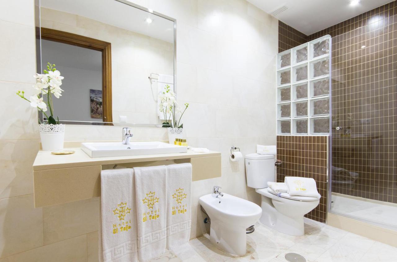 Apartamentos El Tajo & Spa Ronda Ngoại thất bức ảnh
