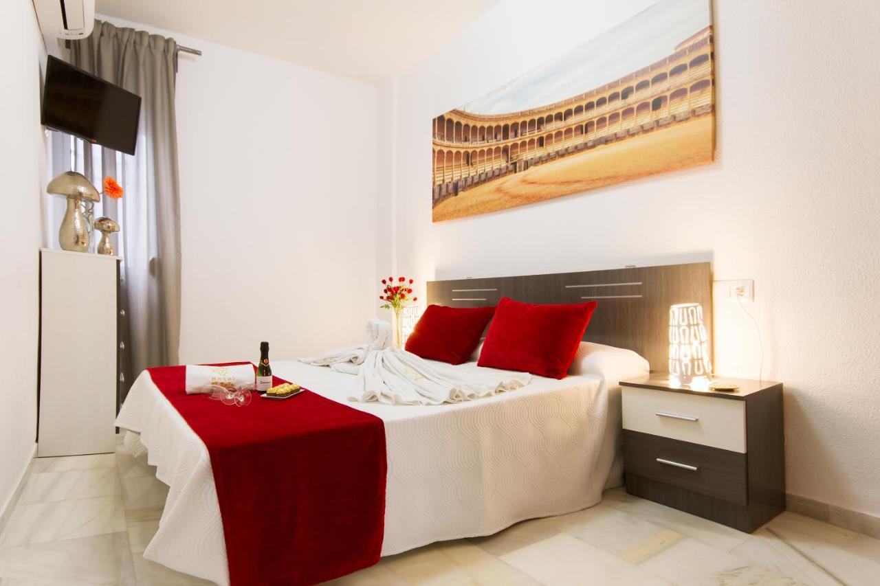 Apartamentos El Tajo & Spa Ronda Ngoại thất bức ảnh