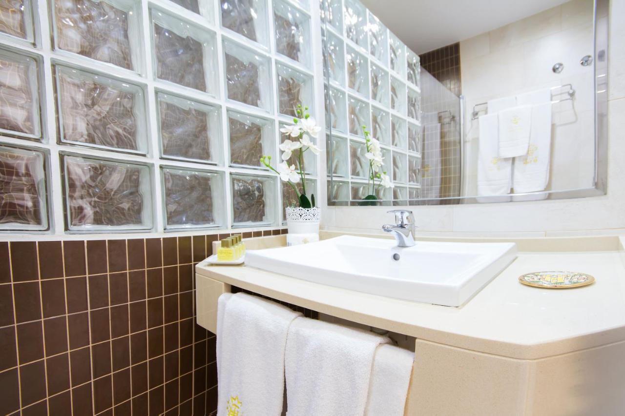 Apartamentos El Tajo & Spa Ronda Ngoại thất bức ảnh